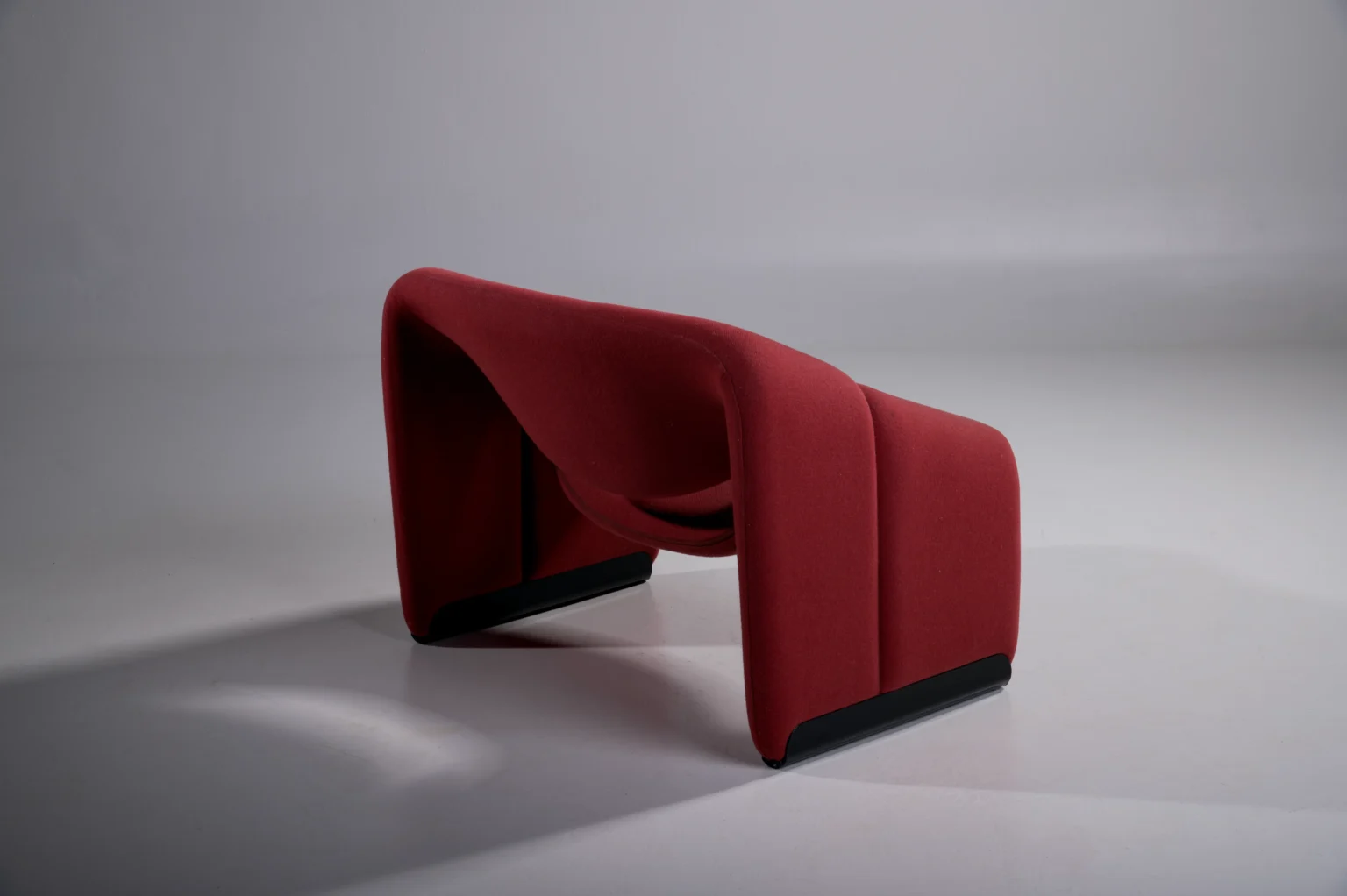 Artifort Groovy F598 M-Chair Red