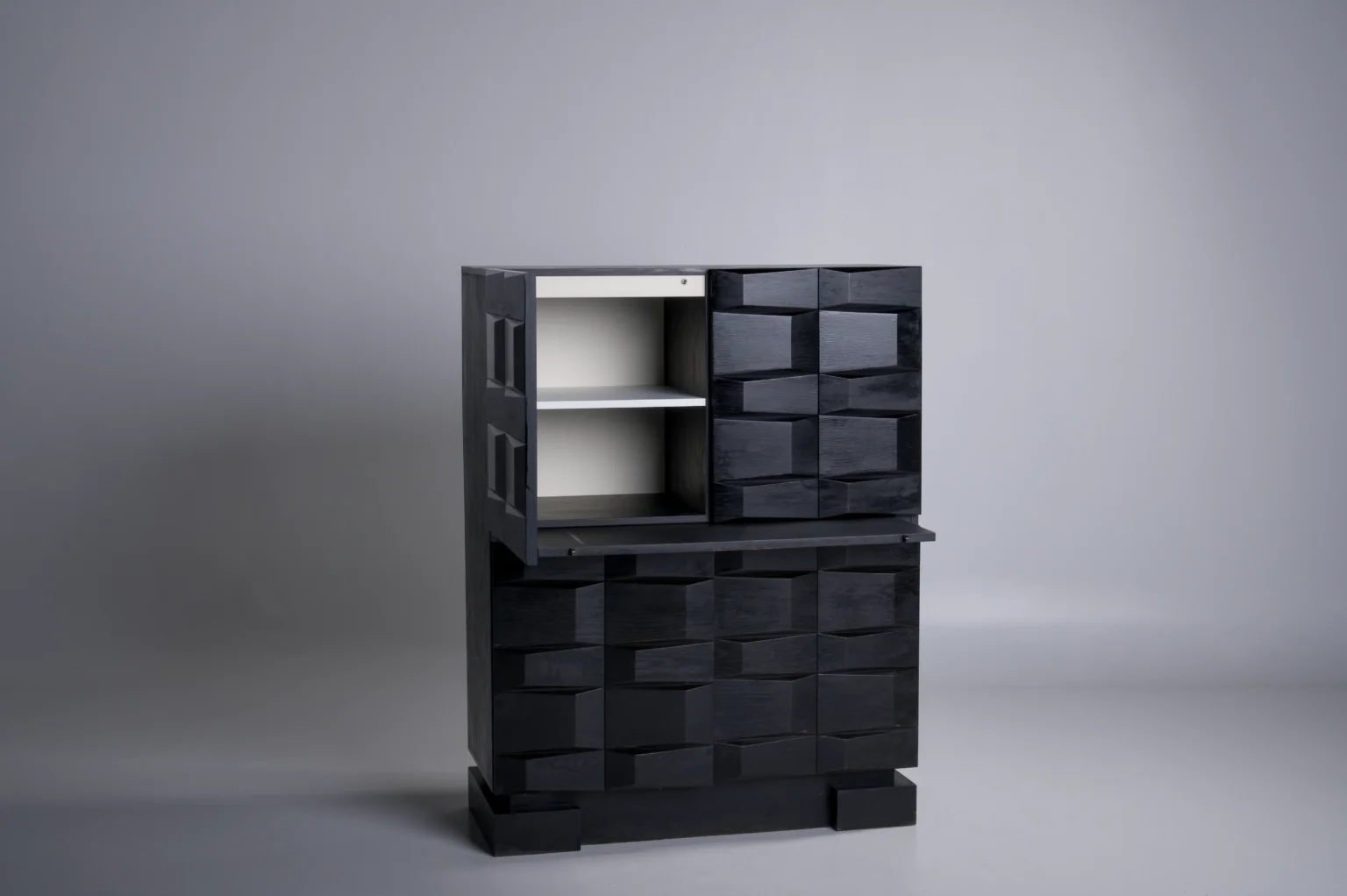 Studio Menzel - Belgian Brutalist Highboard