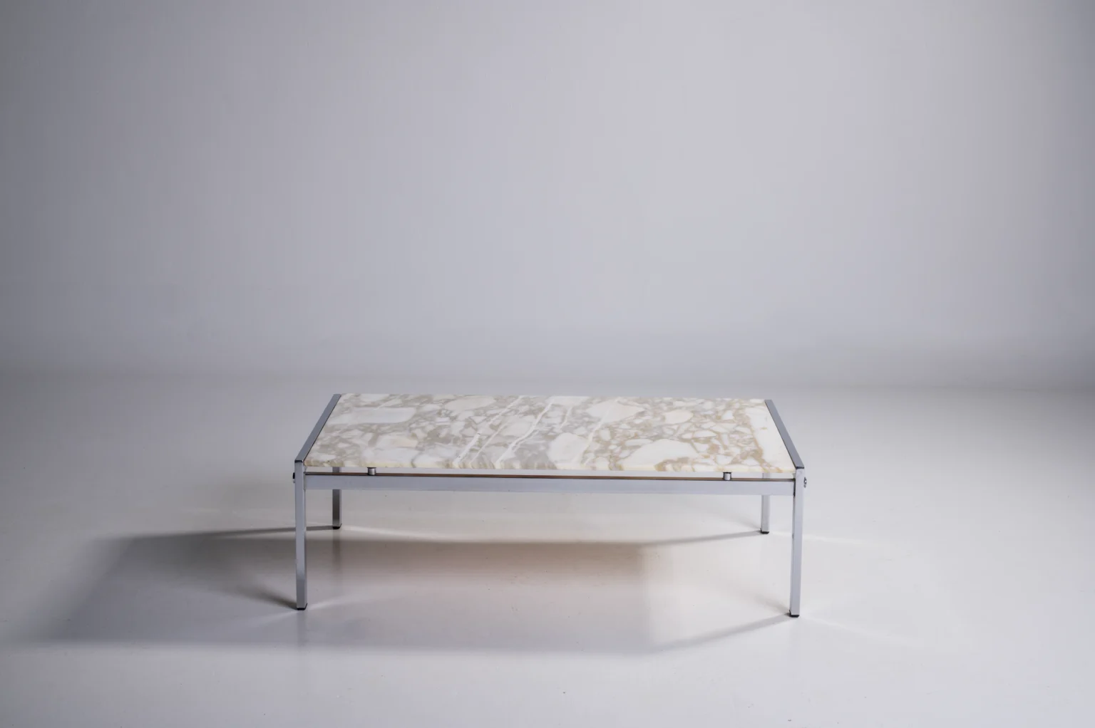 Studio Menzèl - J.A. Motte Airborne Marble Coffee Table