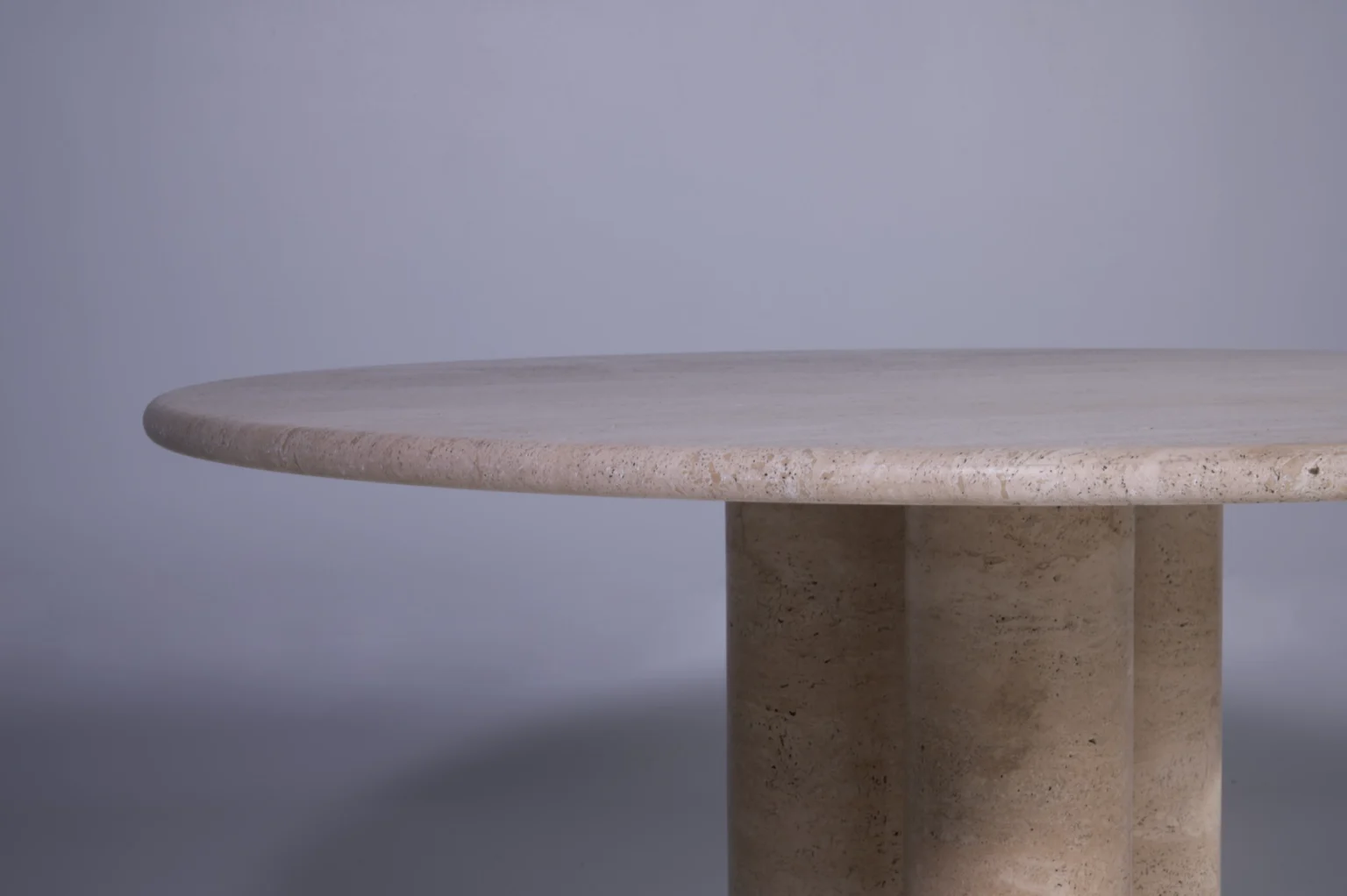 Mario Belinni Style Colonnato Table