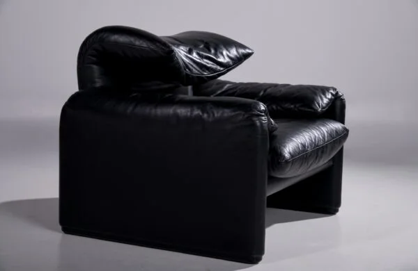 Cassina Maralunga