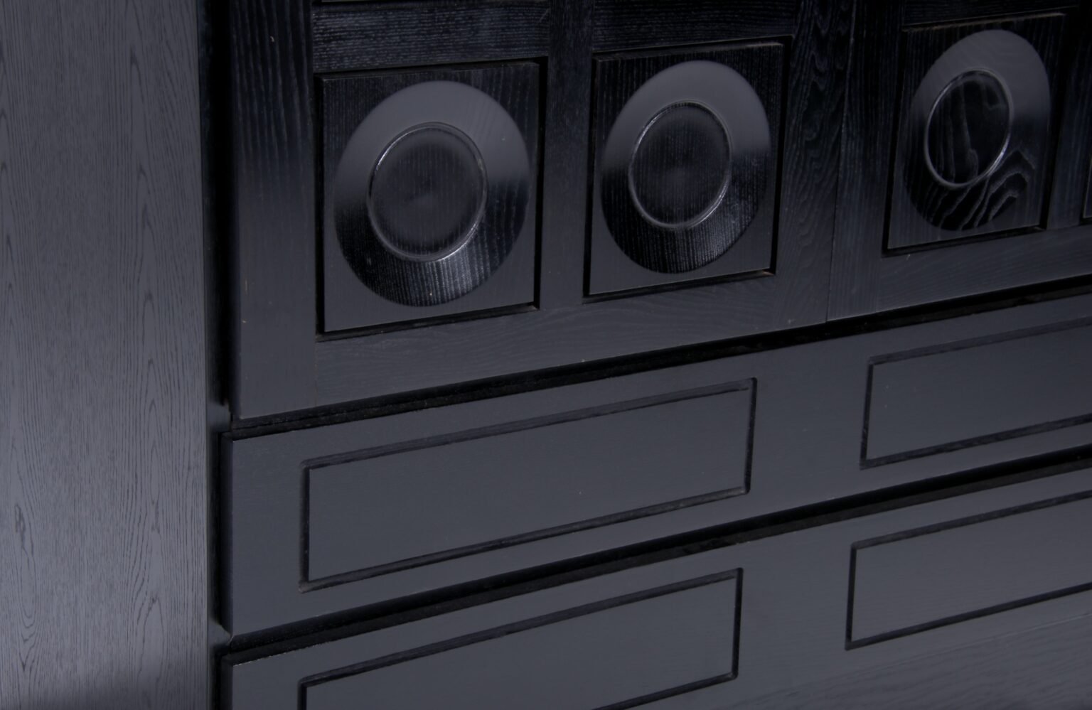 brutalist barcabinet black