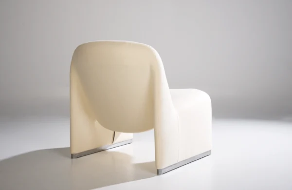 Alky Lounge Chair