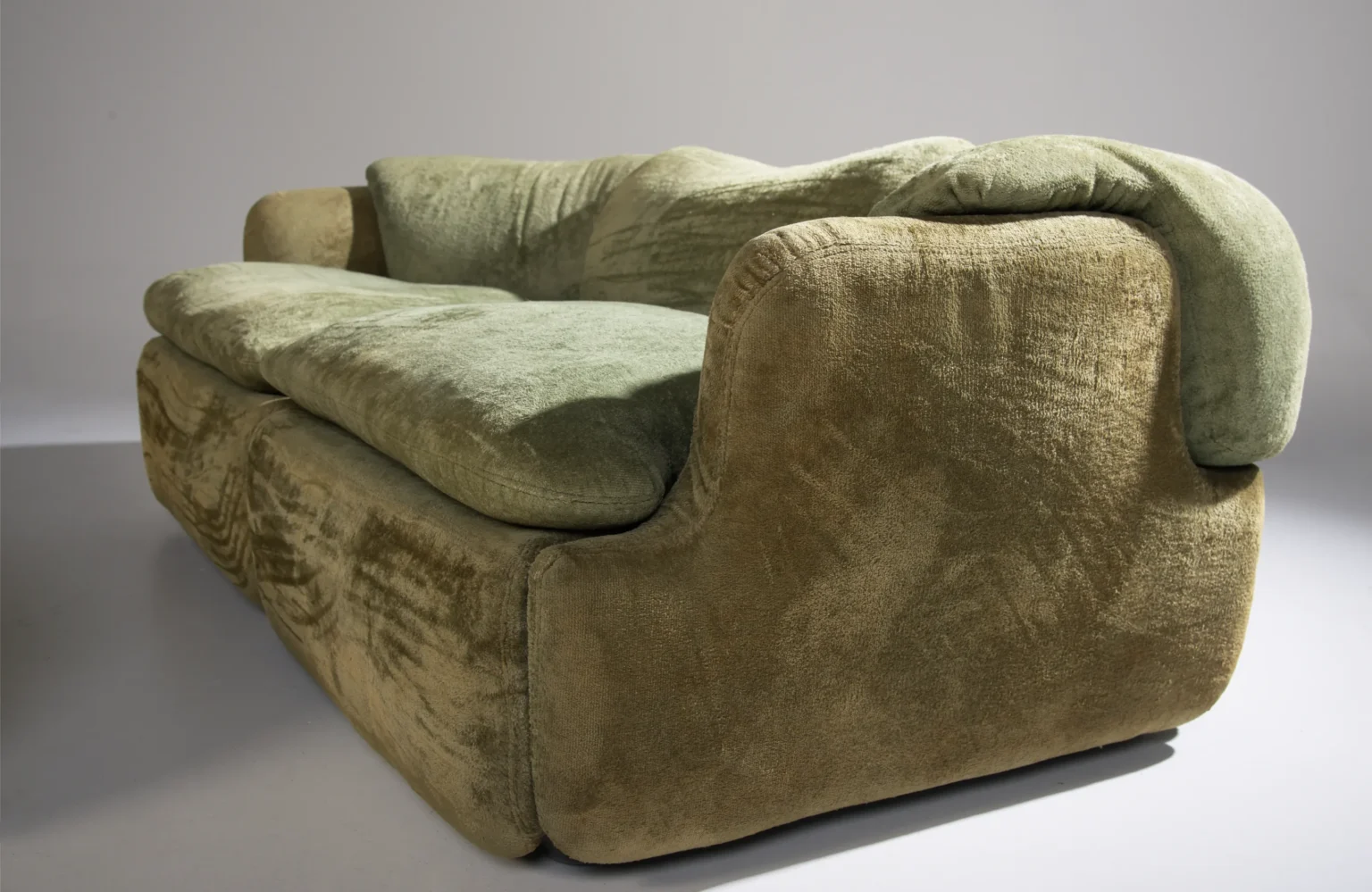 Saporiti Confidential Sofa