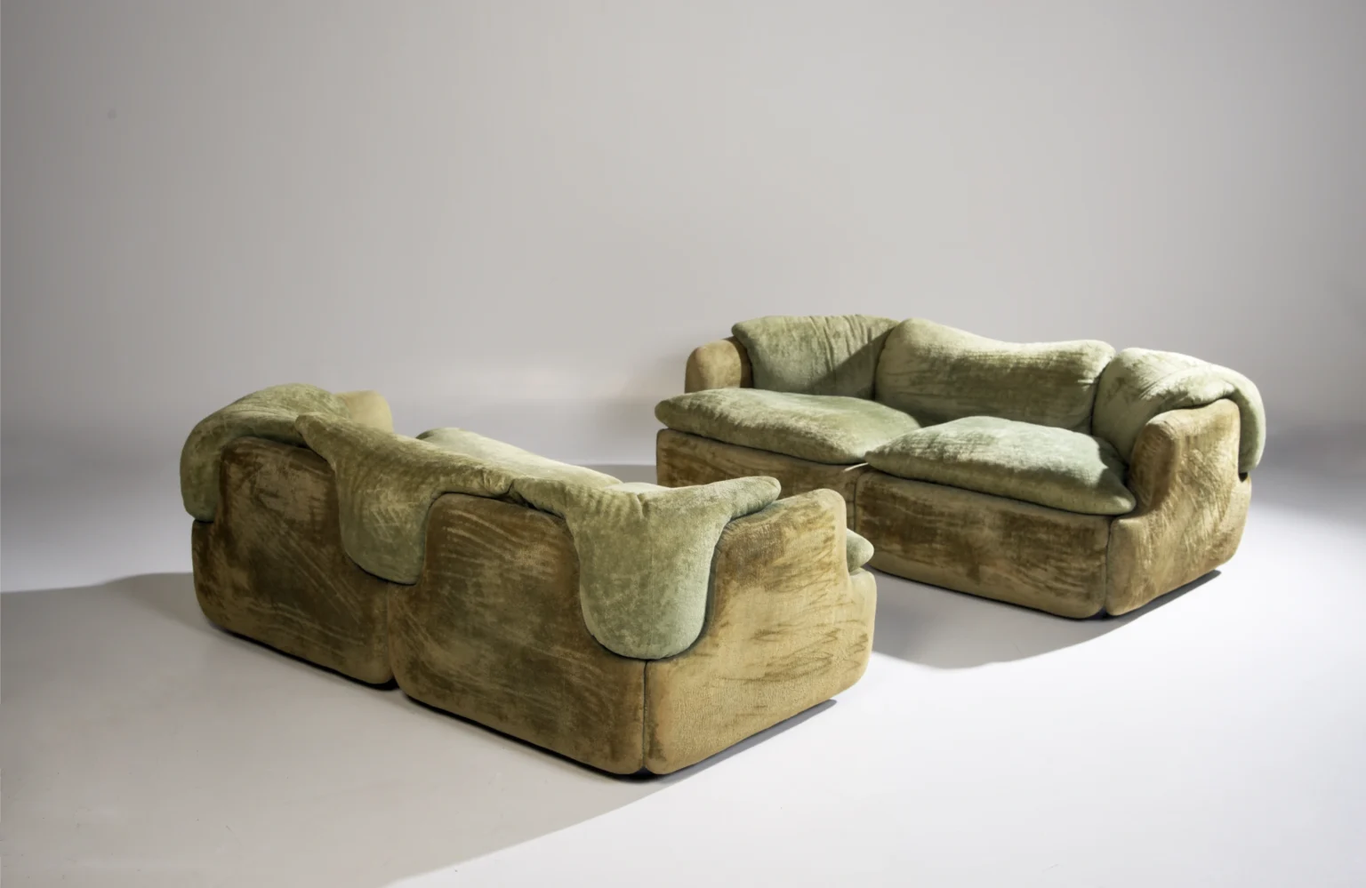 Saporiti Confidential Sofa
