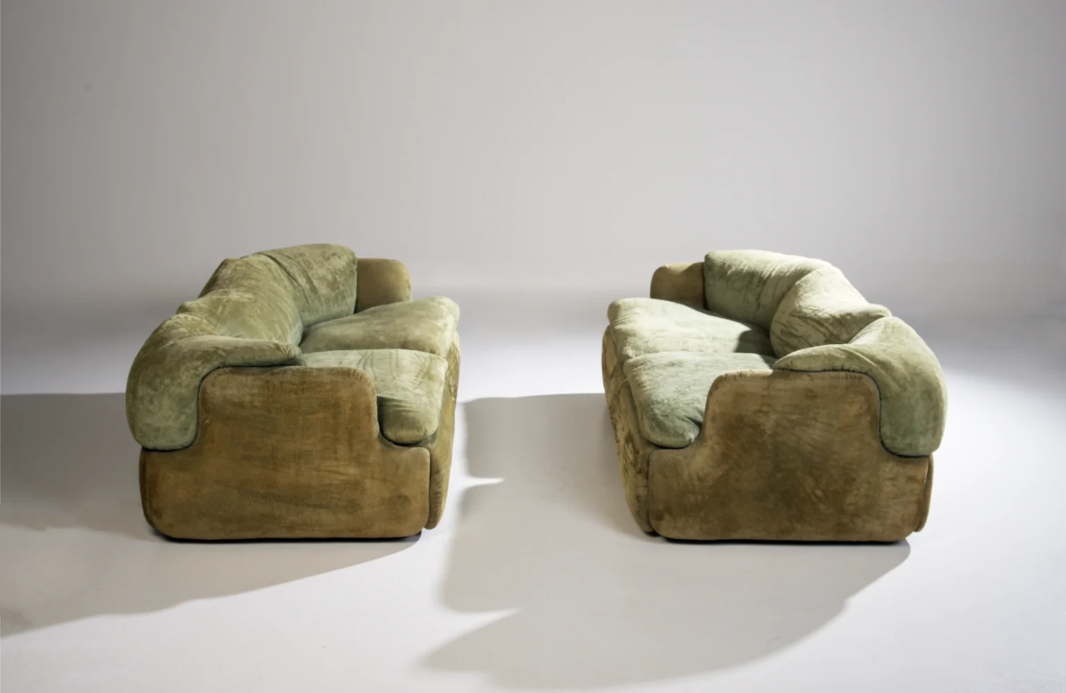 Saporiti Confidential Sofa